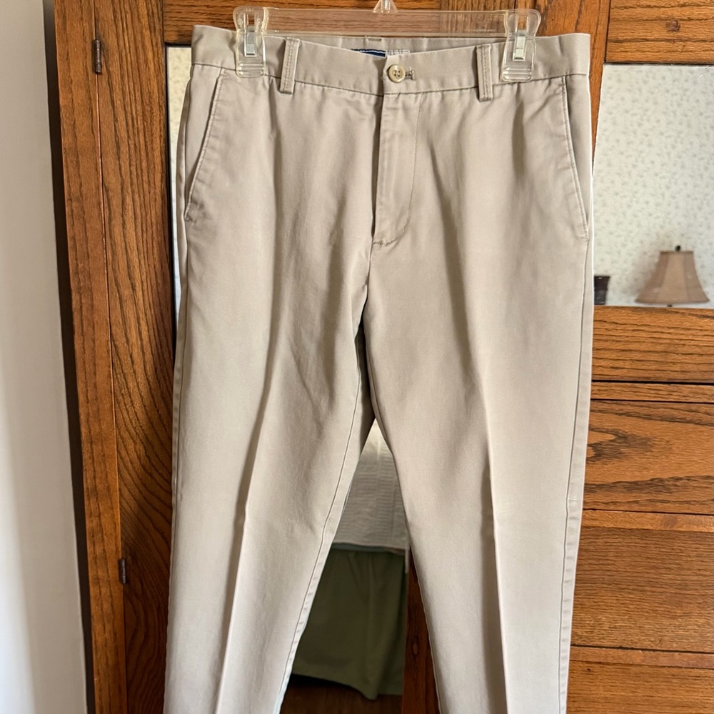 Izod Men's Khaki Chinos Size 31x34